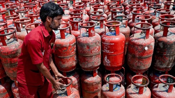 LPG Cylinder Shortage India gas cylinders supply crisis