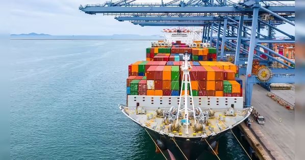 India war risk insurance Hormuz crisis shipping disruption