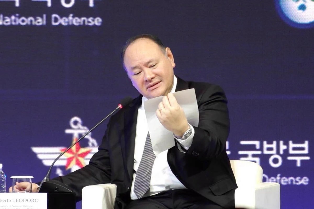 Gilberto Teodoro speaks at the Seoul Defense Dialogue in South Korea
